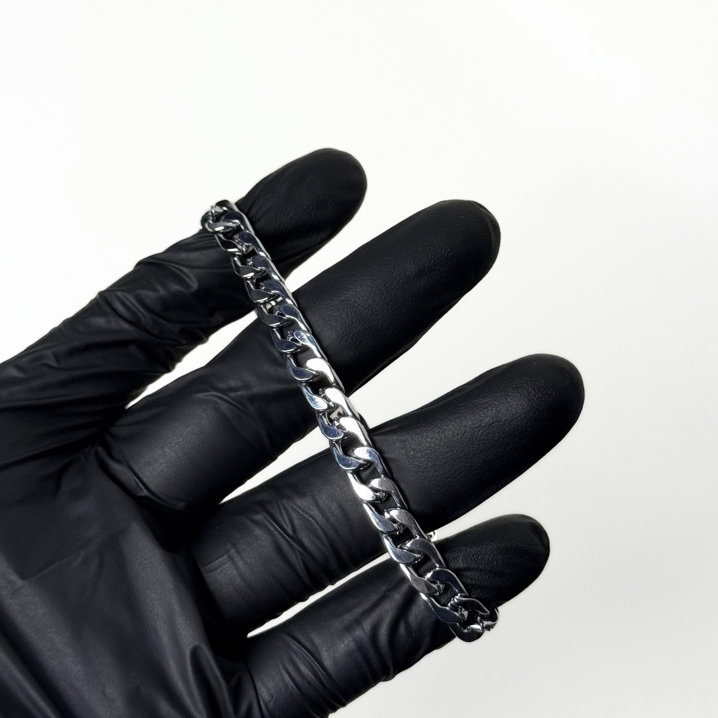 Bold Bracelet For Mens & Womens